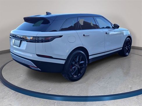 Used 2025 Land Rover Range Rover Velar S image 5