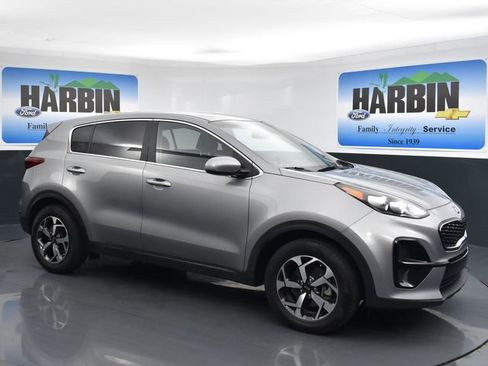 Used 2022 Kia Sportage LX FWD image 7