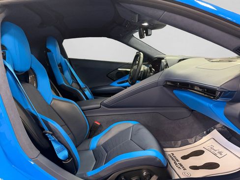 Used 2023 Chevrolet Corvette Stingray Premium Cpe w/ Stealth Interior Trim Package RWD image 24