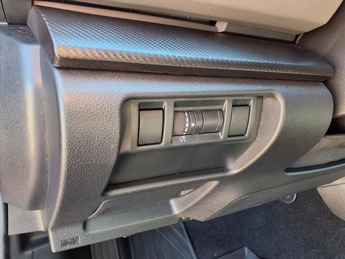 Used 2024 Subaru Crosstrek 2.5i Limited w/ Popular Package #3A image 24