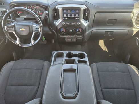 Used 2021 Chevrolet Silverado 1500 LT image 25
