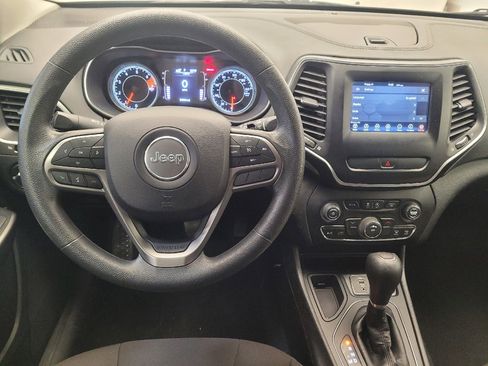 Used 2019 Jeep Cherokee Latitude w/ Popular Appearance Group image 22