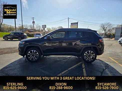 Used 2022 Jeep Compass Limited image 4