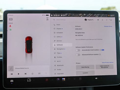 Used 2021 Tesla Model Y Long Range AWD/4WD image 24