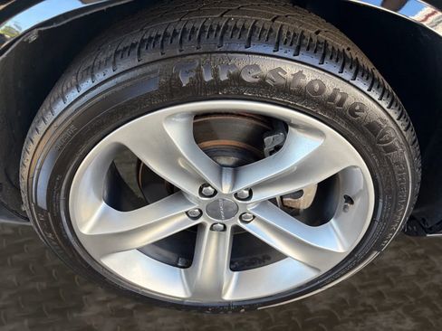 Used 2016 Dodge Challenger R/T RWD image 31