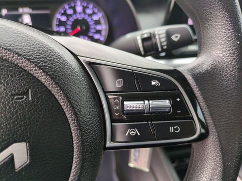 Used 2024 Kia Forte LXS FWD image 18