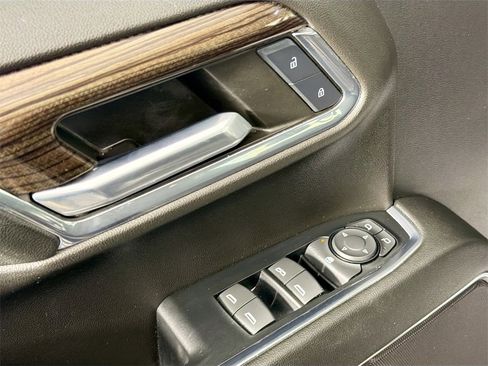 Used 2024 Chevrolet Silverado 1500 LT image 17