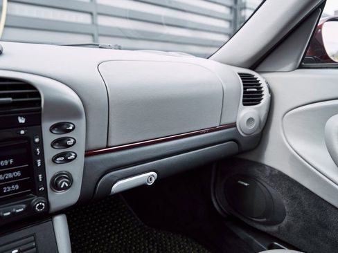 Used 2005 Porsche 911 Turbo image 80