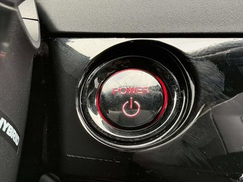 Certified 2025 Honda Accord Touring image 17