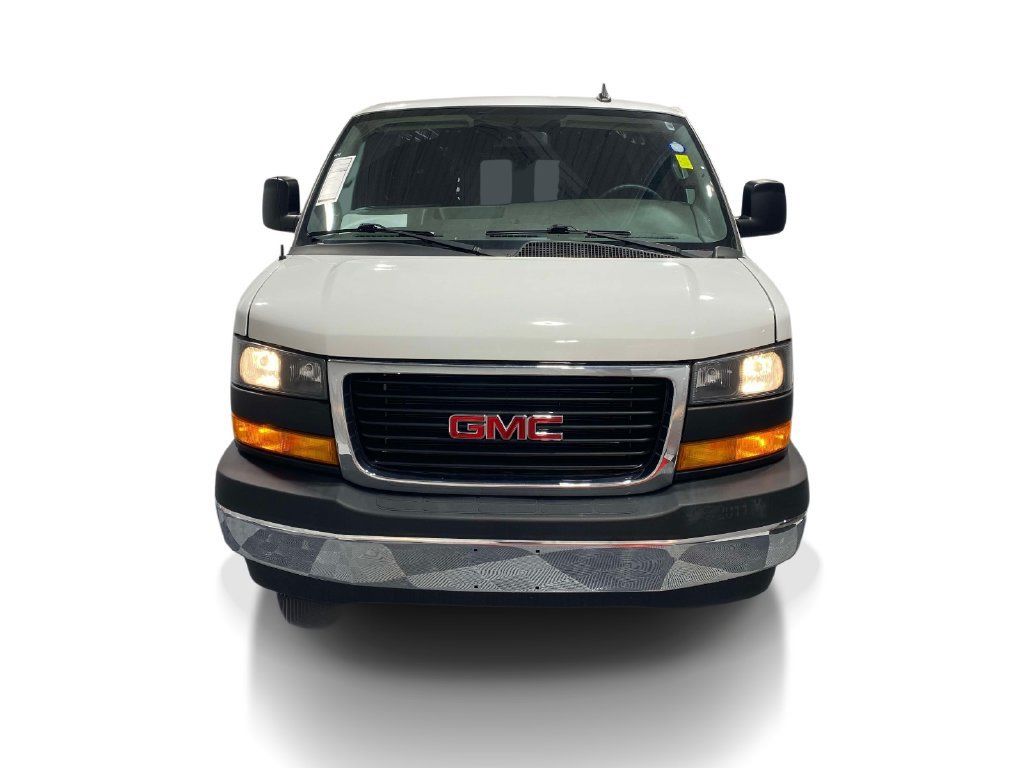 Used 2024 GMC Savana 2500 w/ Driver Convenience Package RWD image 7