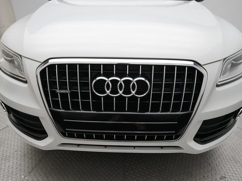 Used 2016 Audi Q5 2.0T Premium Plus w/ Technology Package AWD/4WD image 22