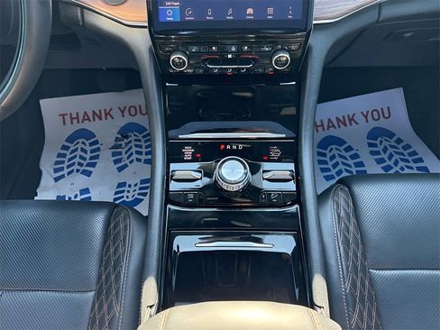 Used 2024 Jeep Grand Cherokee L Summit w/ High Altitude Package image 15