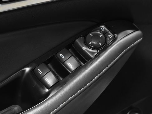 Used 2023 Buick Enclave Essence w/ LPO, Floor Liner Package FWD image 13