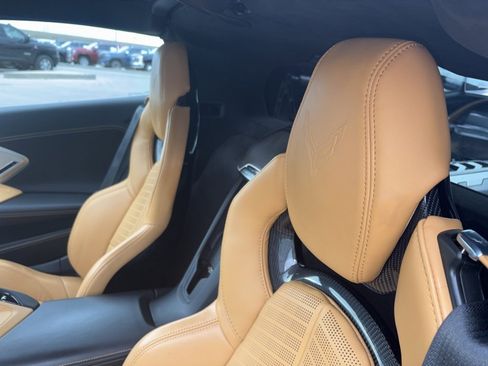 Used 2024 Chevrolet Corvette Stingray Premium Cpe w/ 3LT image 11