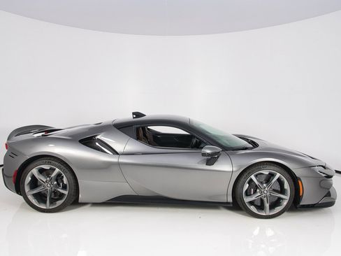 Certified 2021 Ferrari SF90 Stradale AWD/4WD image 3