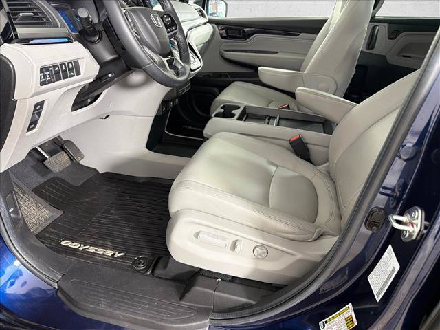 Used 2022 Honda Odyssey Touring image 11