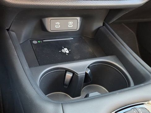 New 2026 Honda HR-V LX image 16