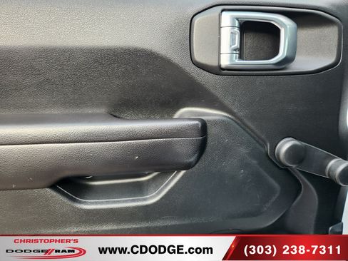 Used 2021 Jeep Gladiator Sport AWD/4WD image 14
