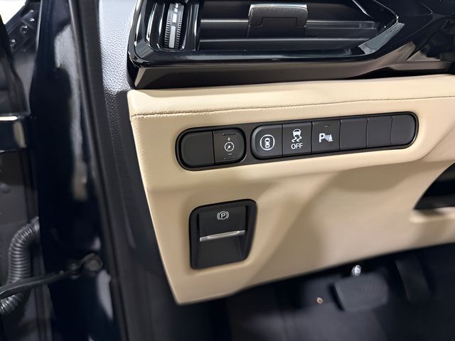 Used 2023 Acura MDX w/ Technology Package FWD image 17