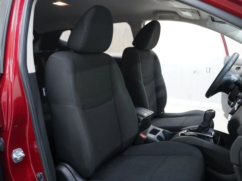 Used 2017 Nissan Rogue Sport S w/ S Appearance Package image 30