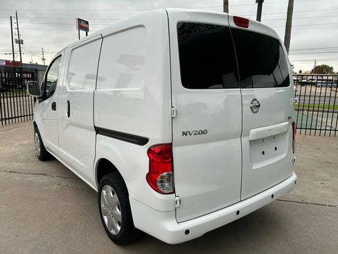 Used 2020 Nissan NV200 SV w/ Back Door Glass Package image 4