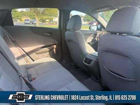 Used 2024 Chevrolet Malibu LT FWD image 14