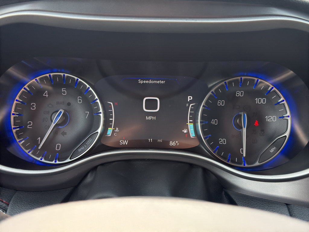 New 2027 Chrysler Pacifica Select FWD image 16