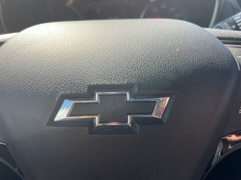 Used 2024 Chevrolet Equinox RS FWD image 29