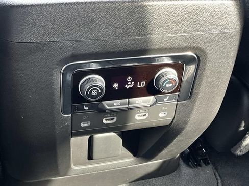 Certified 2023 Chevrolet Tahoe Premier AWD/4WD image 15