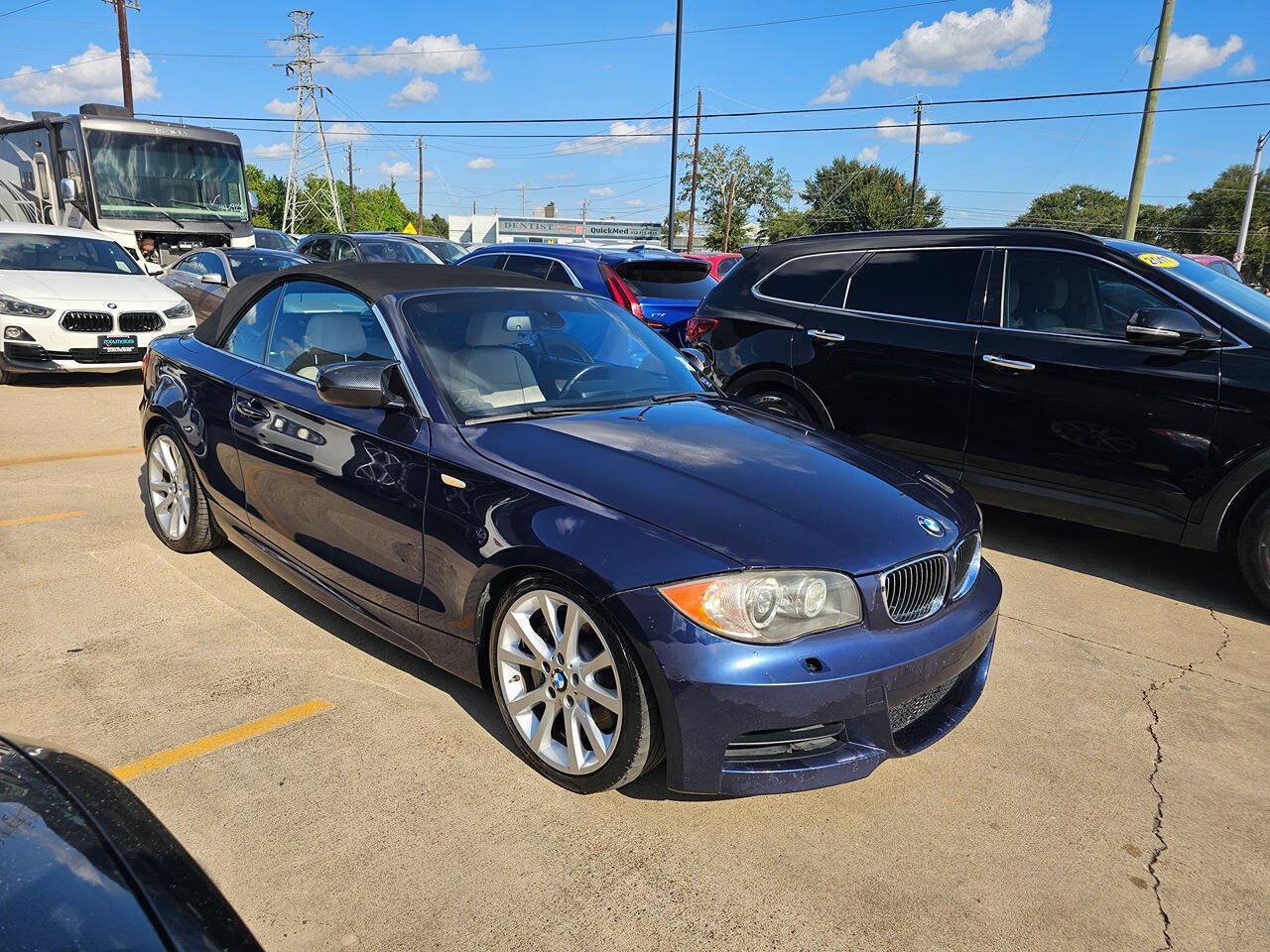 Used 2013 BMW 135i Convertible RWD image 3