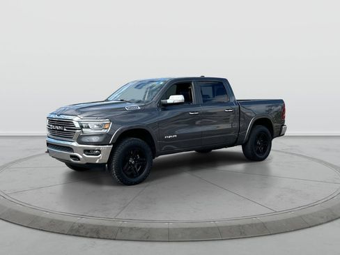 Used 2021 RAM 1500 Laramie w/ Off Road Group AWD/4WD image 4