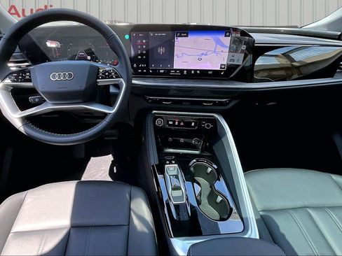 New 2025 Audi Q5 Premium Plus AWD/4WD image 5