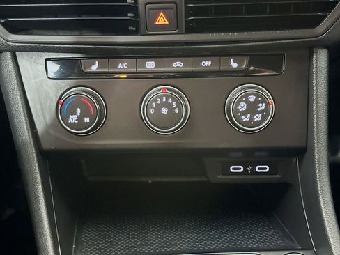 Used 2021 Volkswagen Jetta S image 18