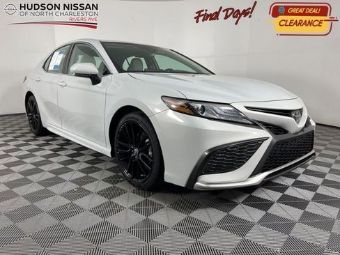 Used 2023 Toyota Camry XSE image 1