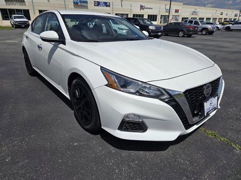 Used 2020 Nissan Altima 2.5 S image 4