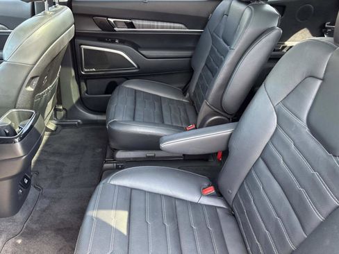 Used 2024 Kia Telluride SX Prestige image 30