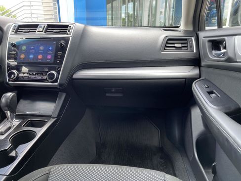 Used 2019 Subaru Outback 2.5i Premium AWD/4WD image 28