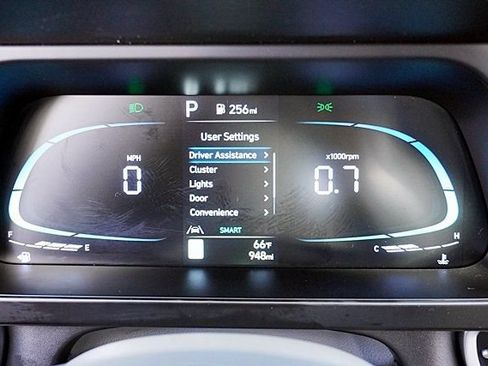 Certified 2026 Hyundai Elantra Sport FWD image 30
