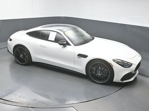 Used 2025 Mercedes-Benz AMG GT 43 image 40