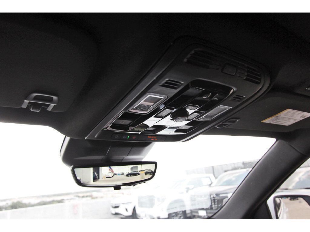 New 2027 Cadillac Escalade Luxury w/ Touring Package AWD/4WD image 22