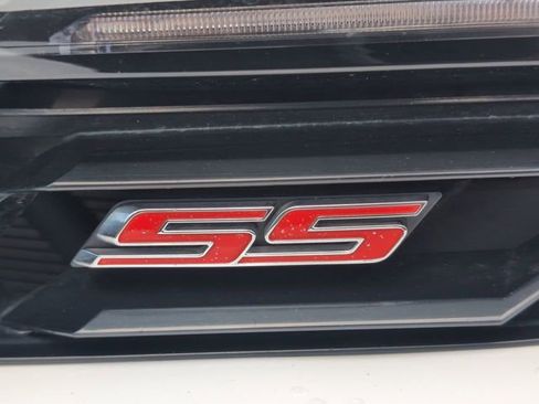 Certified 2022 Chevrolet Camaro SS image 32