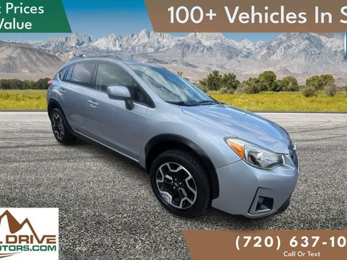 Used 2017 Subaru Crosstrek 2.0i Premium AWD/4WD image 3