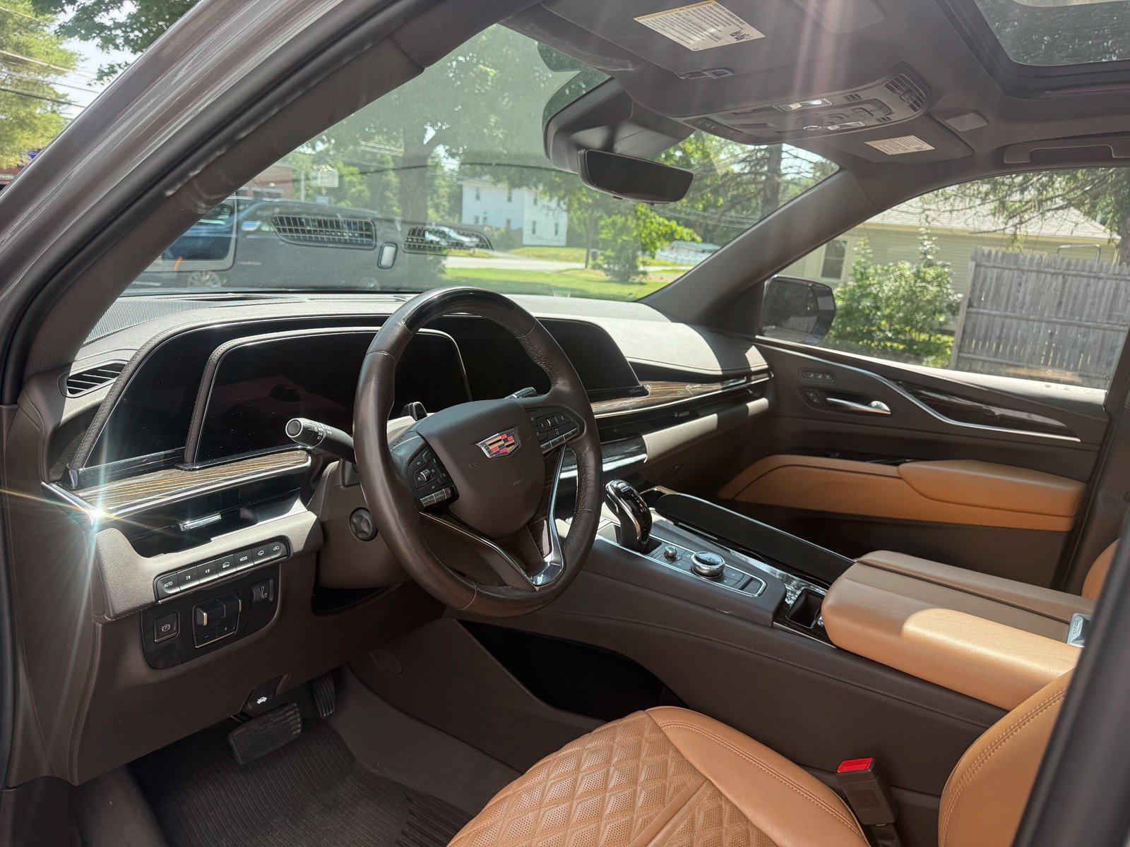 Used 2022 Cadillac Escalade ESV Sport w/ Touring Package AWD/4WD image 9
