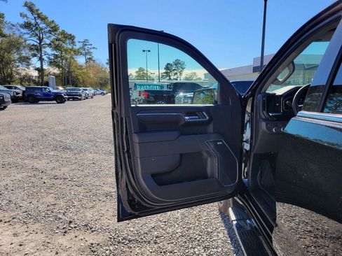 New 2026 GMC Sierra 1500 SLT w/ SLT Premium Plus Package image 13