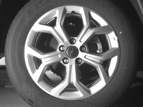 Used 2025 Jeep Compass Latitude image 15