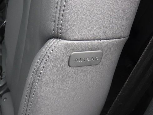 Used 2024 Audi Q7 2.0T Premium Plus image 43