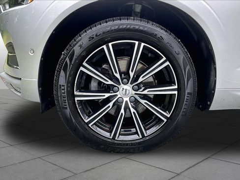 Used 2019 Volvo XC60 T5 Inscription AWD/4WD image 11