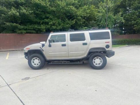 Used 2004 HUMMER H2 AWD/4WD image 14