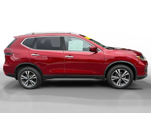 Used 2019 Nissan Rogue SV w/ Premium Package AWD/4WD image 6