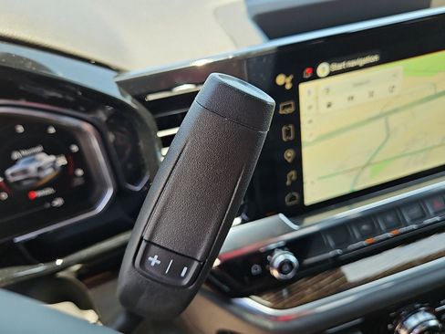 New 2026 GMC Sierra 1500 Elevation AWD/4WD image 19